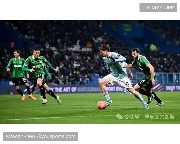 尤文连续回敲形成空间，基耶萨抽射破门